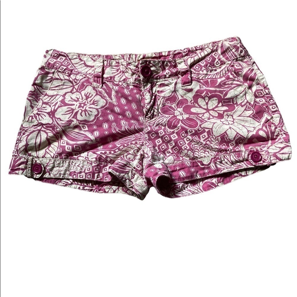 Unionbay short shorts Juniors size 9 pink and white floral